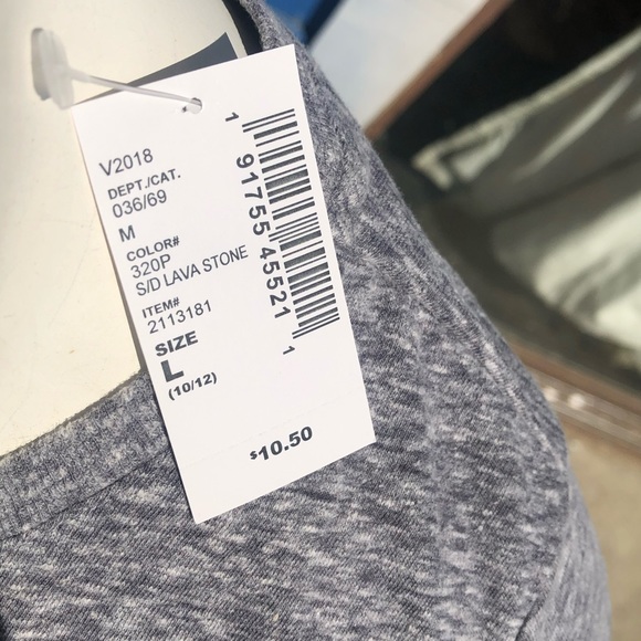 3/$15 GIRLS Acronym Glitter Tee LAST ONE - Picture 2 of 2